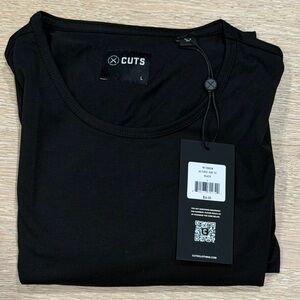 Cuts Clothing AO Curve-Hem Tee - Black (Brand New)